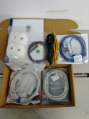 Surgical 7 inch Transport Multi-Parameter Monitor Portable Patient Monitor