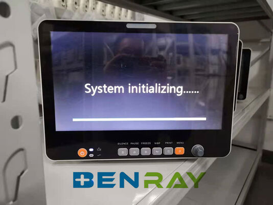 15.6 Inch Large Screen Surgical Multi-Parameter Patient Monitor Portable Patient Monitor